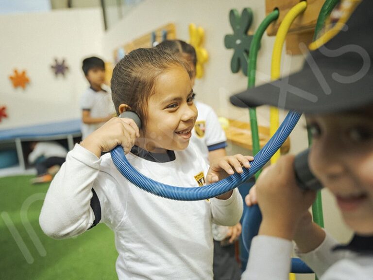 INNOVAXIS img patiointeractivo 02 min Innovación en recursos educativos escolares y preescolares