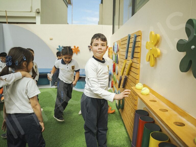 INNOVAXIS img patiointeractivo 03 min Innovación en recursos educativos escolares y preescolares