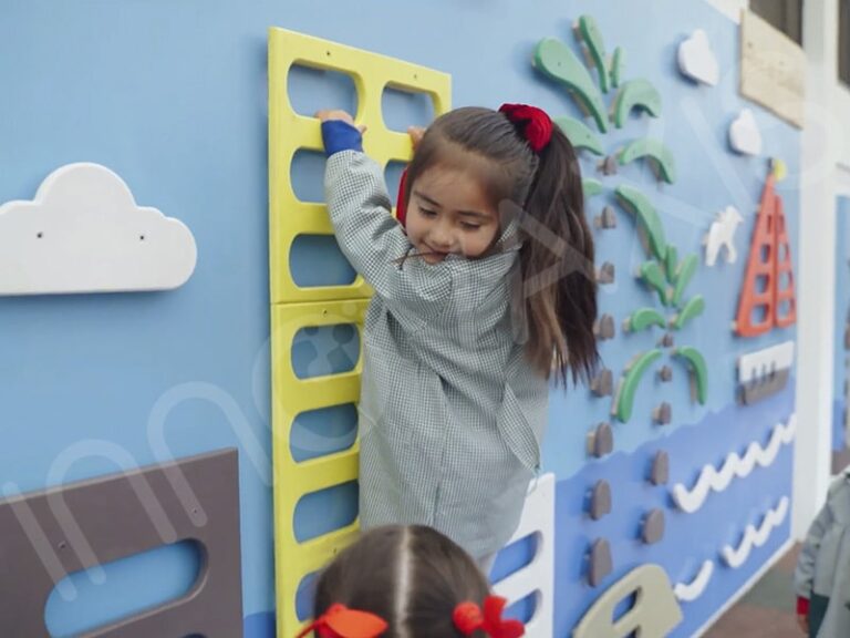 INNOVAXIS img patiointeractivo 15 min Innovación en recursos educativos escolares y preescolares